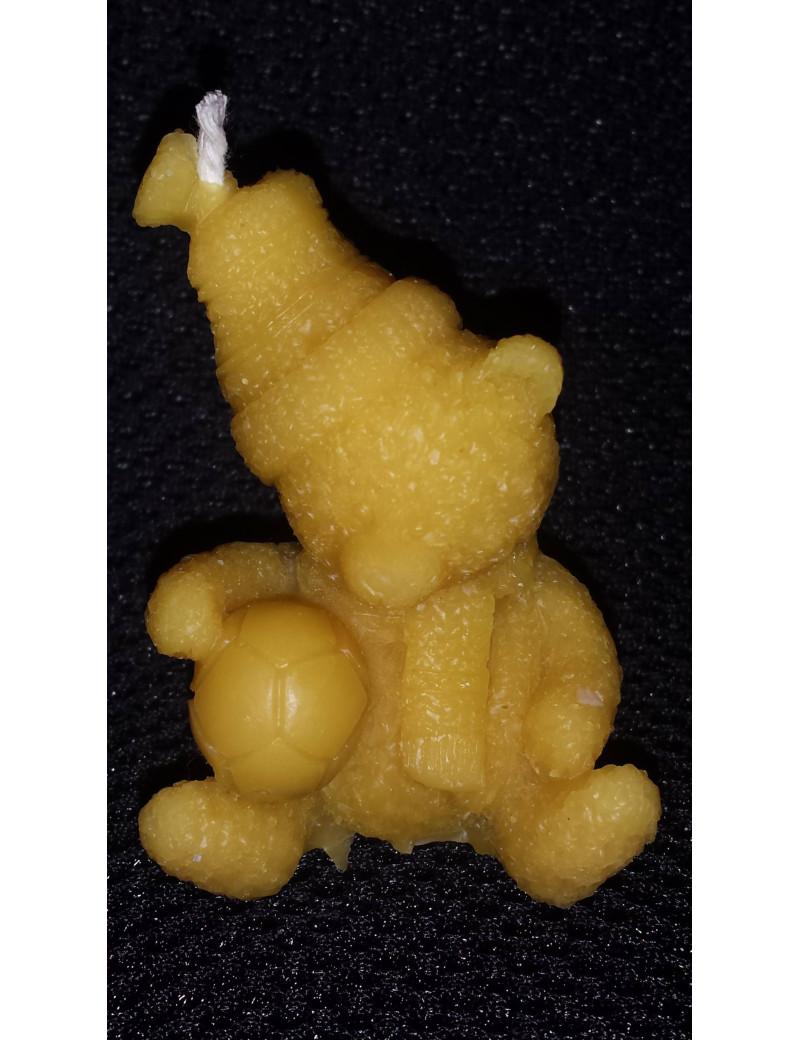 C177  Teaddy bear with ball