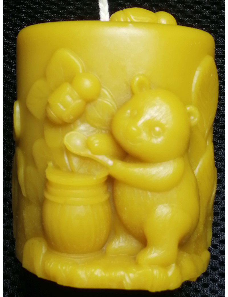 C269  Bear with honey and bee