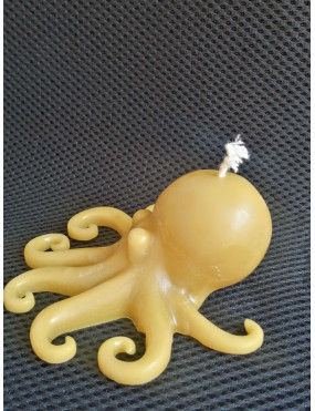C281 Octopus Beeswax Candle – 100% Natural Handcrafted