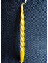 C325 – Long Twisted Beeswax Candle, 20g, 19cm