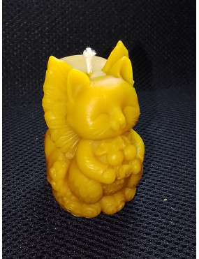 C352 Cat Beeswax Candle