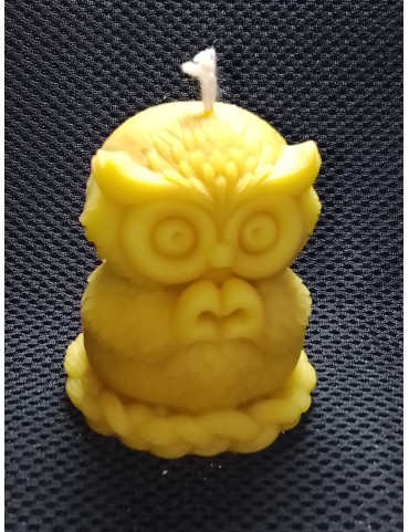 C367 Beeswax Owl Candle