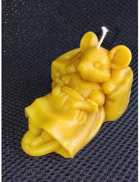 C399 Mouse Resting on Cheese Candle