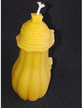 C404 Pumpkin House Beeswax Candle