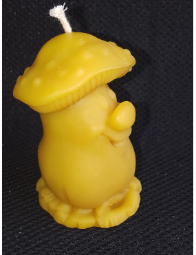 C405 Smiling Mushroom Beeswax Candle