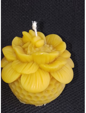 C406 Bee on Flower Beeswax...