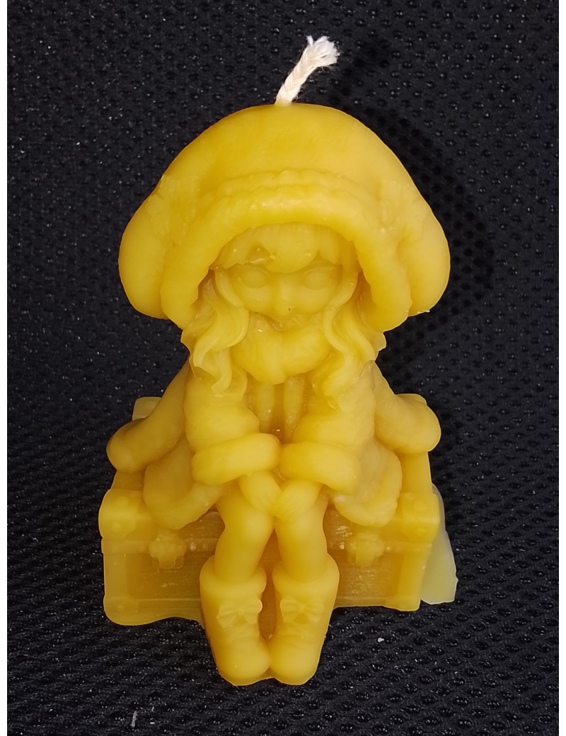 C407 Girl on Chest Beeswax Candle