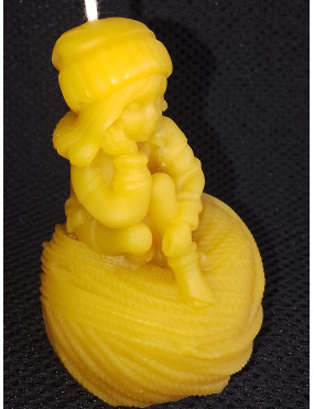 C416 Bored Girl on Yarn Beeswax Candle