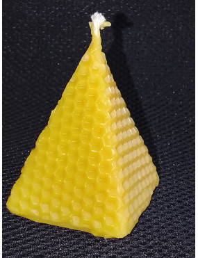 C053  Pyramid