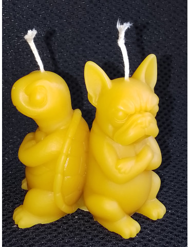 C469 Offended Turtle on Dog Beeswax Candle