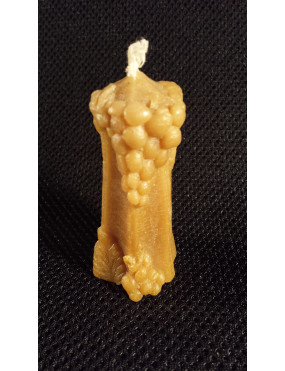 C006 Wax candle with grapes
