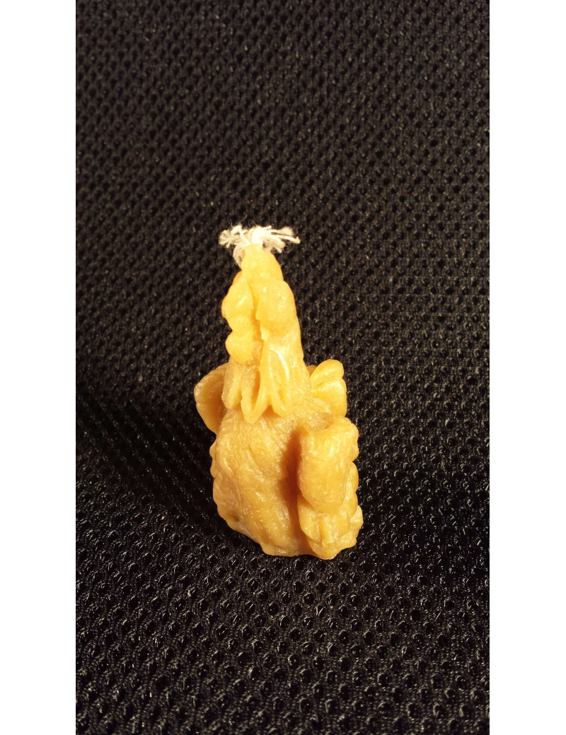 C017  Wax candle- small hen