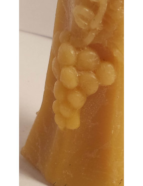 C006 Wax candle with grapes