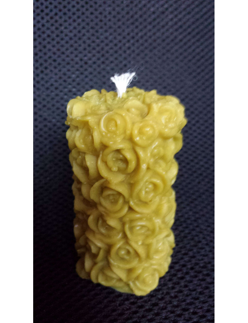 C092  Medium cylinder with roses